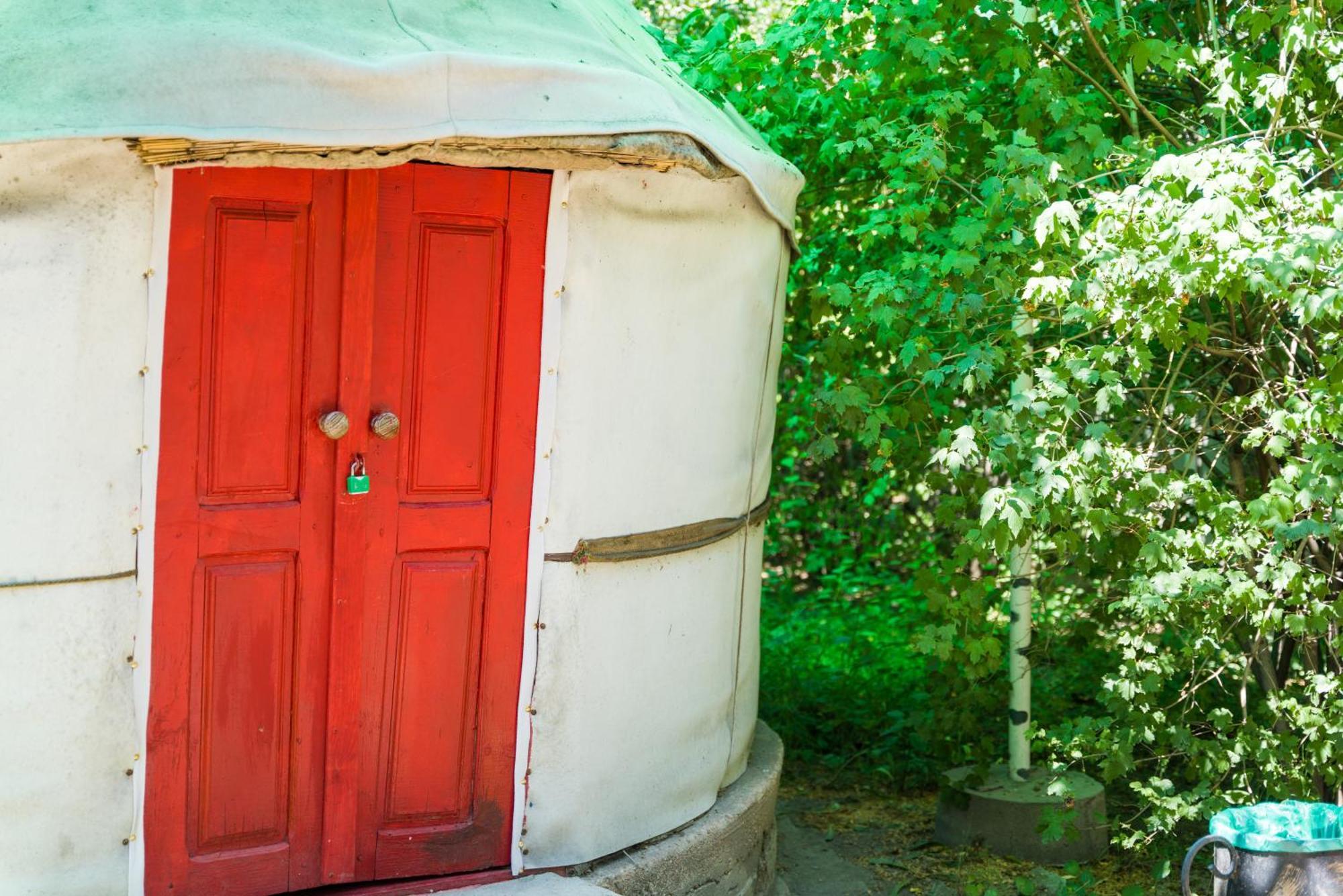מלון קראקול Arista Yurt Camp מראה חיצוני תמונה